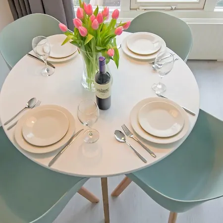 Amsterdam 80 * Zandvoort