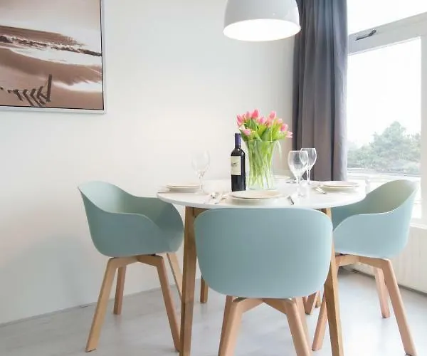 Amsterdam 80 Apartment