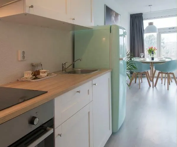 Amsterdam 80 Apartment *